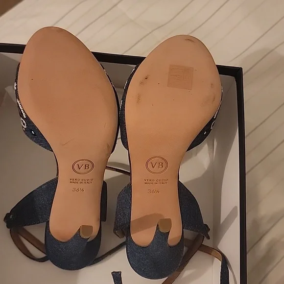 Veronica Beard chambray Denim White Floral Embroidered Sandals Heels Strappy - Picture 4 of 9